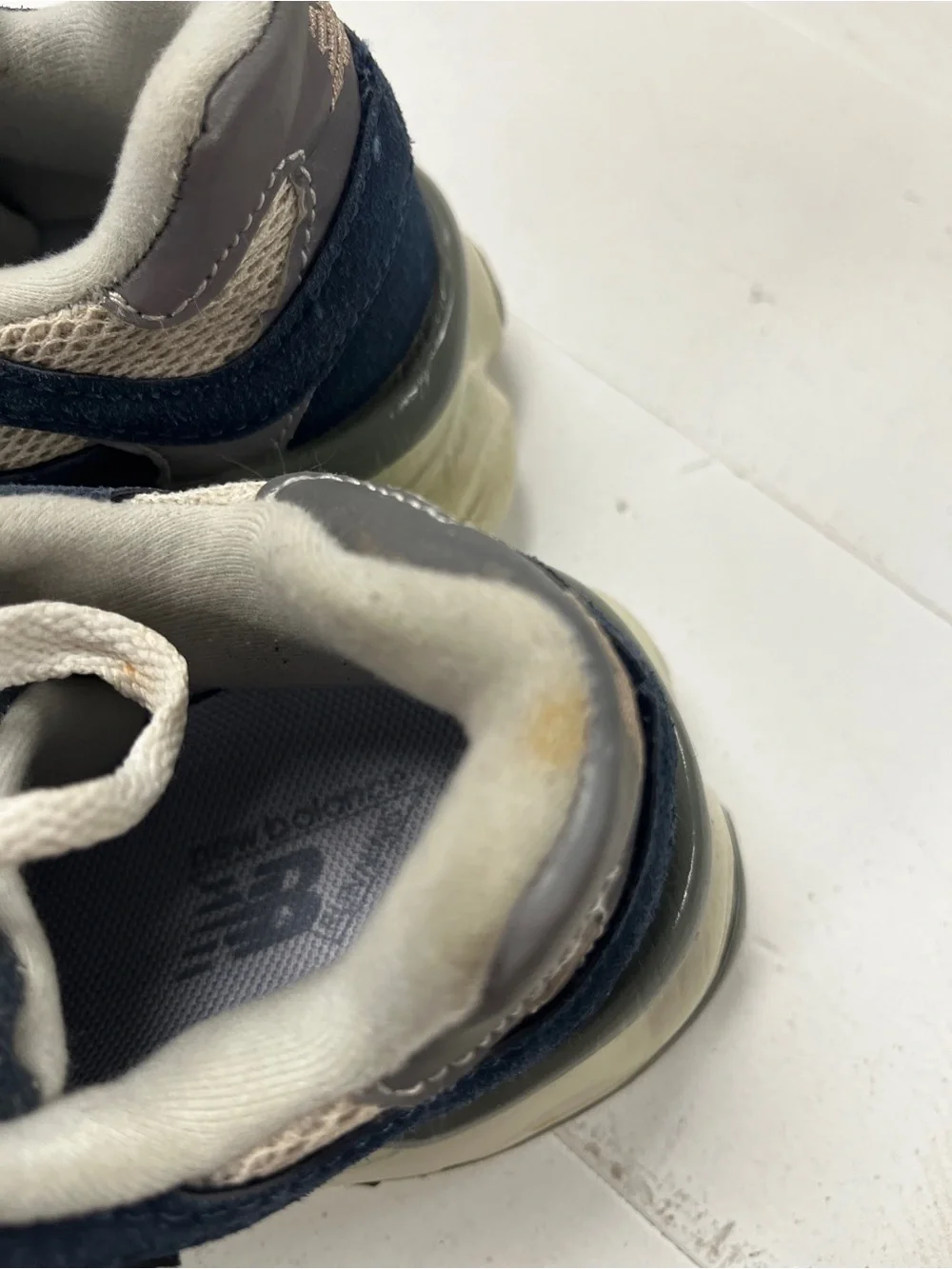 New‎ Balance 9060 Natural Indigo Blue Grey U9060IND Size 2.5